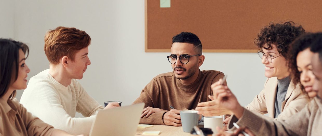 video-agency-overlay